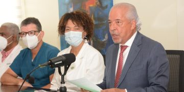 Fuerza del Pueblo critica incapacidad del Gobierno en programa de medicamentos