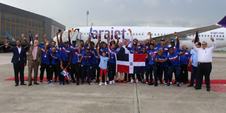 Fútbol Sub 20 fue recibida por todo lo alto tras clasificar a los Olímpicos y Mundial