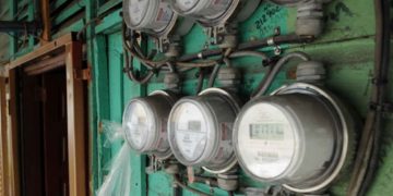 Alto costo de la electricidad en República Dominicana se vuelve un dolor de cabeza
