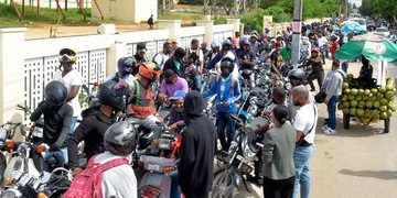 Intrant: Inicia detención de motocicletas tras agotarse plazo para registrarla