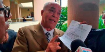 Aplazan audiencia contra el abogado Johnny Portorreal