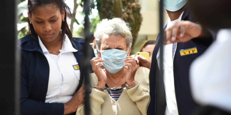 Otorgan plazo de 46 días para presentar acusación contra Mary Louise Ventura