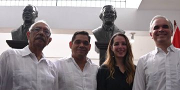 Conmemoran sexto aniversario de la partida de Hatuey De Camps