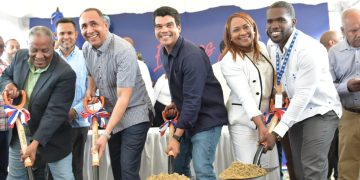 Director ejecutivo del INAPA deja iniciados trabajos de ampliación de redes distribución del acueducto de Consuelo