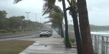 Lluvias continuarán hoy y autoridades mantienen elevados niveles de alerta