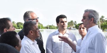 Wellington Arnaud anuncia Plan Piloto de Planta Desalinizadora de Agua en República Dominicana