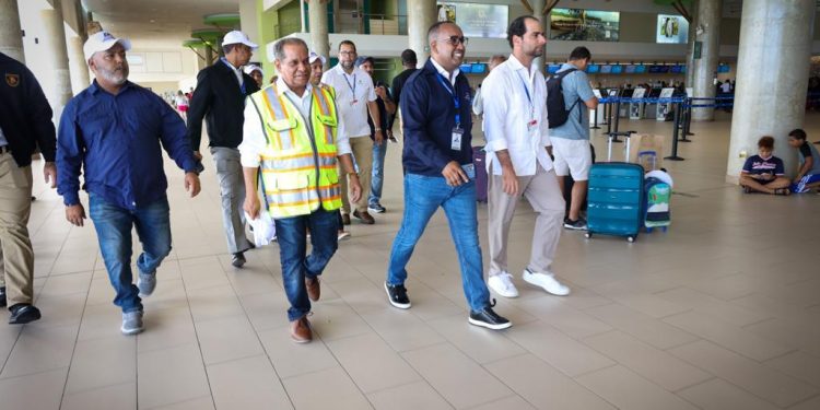 Aeropuertos del este del país operan normal tras huracán Fiona