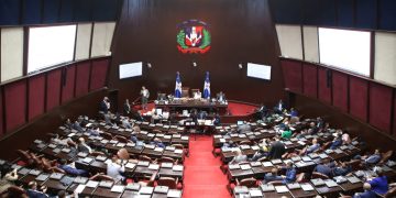 Senado aprueba en primera lectura Ley regula exploración y explotación de hidrocarburos