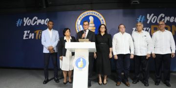 El Partido Revolucionario Moderno (PRM), informó este martes que respalda la decisión de un juicio político a los miembros de la Cámara de Cuentas de la República Dominicana (CCRD).