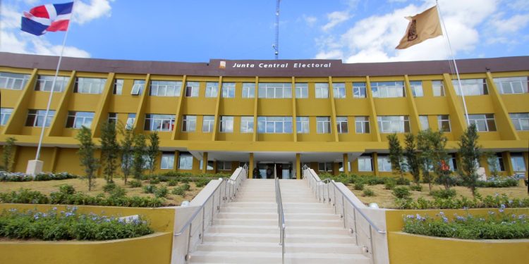 La JCE realizará este sábado prueba regional de cómputo electoral