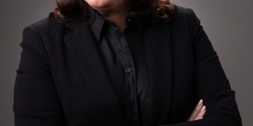 Janet Camilo: “Vamos a rescatar los clubes del Distrito Nacional”