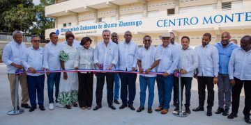 Presidente Abinader inaugura centro UASD en Monte Plata; entrega 200 apartamentos y el asfaltado de calles, aceras y contenes en San Luis