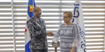Procuradora Miriam Germán Brito recibe visita del nuevo director general de la Policía Nacional