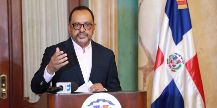 Presidente Abinader encabeza reunión del Consejo Nacional de la Magistratura y se establece cronograma de vistas públicas