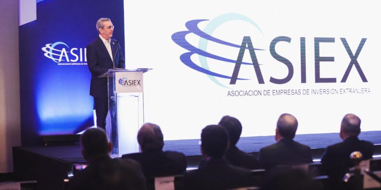 Presidente Abinader destaca país captó en el 2022 inversiones superiores a los 4,000 millones de dólares y proyecta un monto mayor al finalizar el 2023
