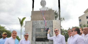 Presidente Abinader encabeza inauguración Boulevard del Dominicano en el Exterior, en Santo Domingo Este