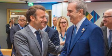 Macron envía carta al presidente Abinader y Francia refuerza lazos con República Dominicana, mostrándose dispuesta a apoyar grandes proyectos de desarrollo