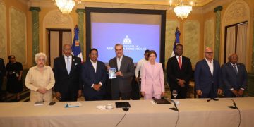 Gobierno presenta nuevo reglamento de aplicación de la Ley 340-06, que aportará mayor eficiencia y controles a las contrataciones públicas