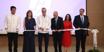 Presidente Abinader asiste a inauguración del HOMS Health and Wellness Center, que fortalecerá el turismo de salud en Santiago