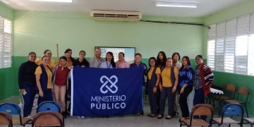 Fiscalía de Hermanas Mirabal desarrolla jornada educativa y preventiva para formar ciudadanos responsables en el contexto escolar y comunitario