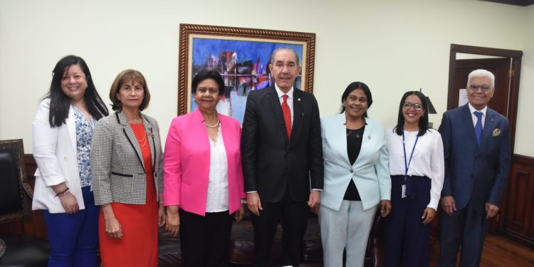 Profundizan trabajos a favor de la inclusión y accesibilidad a la educación superior