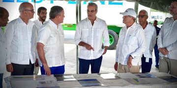 Presidente Abinader inaugura muelle auxiliar y deja iniciados trabajos para proyectos energéticos, en Manzanillo, Montecristi