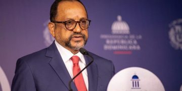 Gobierno continúa sus esfuerzos por asentar a “los peregrinos de El Seibo” en terrenos del Estado y poner fin a su dilatada lucha