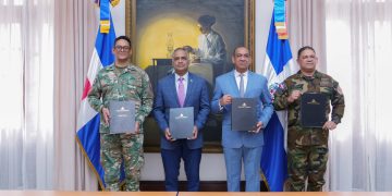 Firman convenio para mejorar la seguridad de la infraestructura vial a través de las cámaras del 9-1-1