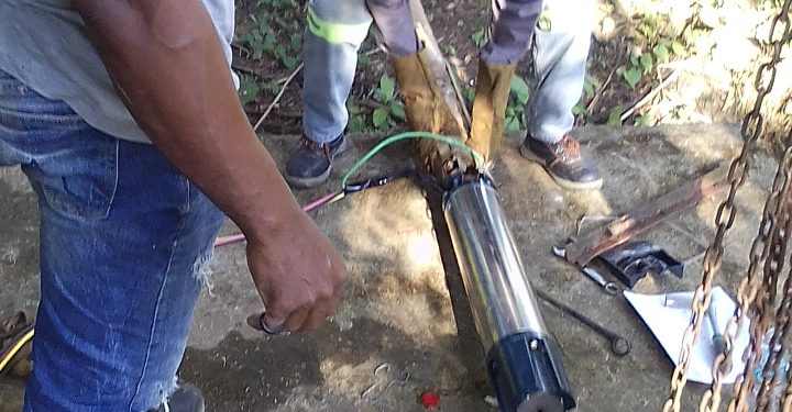 INAPA instala nuevo motor de bombeo en el distrito municipal Gonzalo