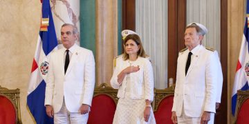 Presidente Abinader recibe cartas credenciales de siete nuevos embajadores