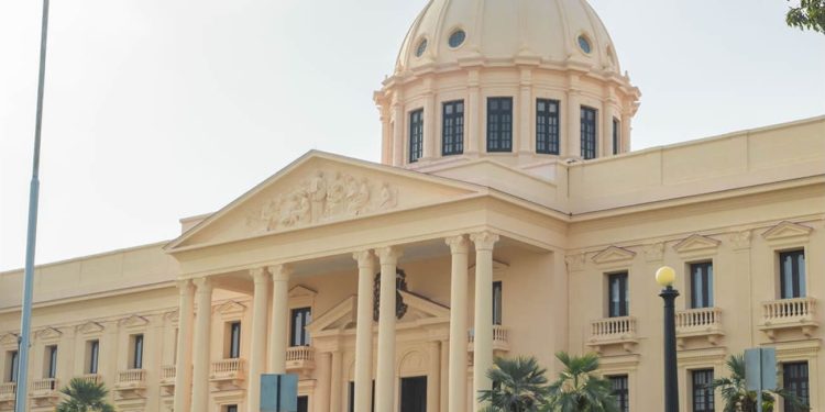 Poder Ejecutivo emite el Decreto 130-25 que puso en retiro a varios generales del Ejército y de la Fuerza Aérea