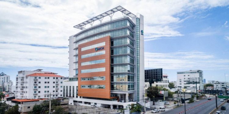 Industria manufacturera dominicana mantiene su impulso positivo en febrero de 2025, según el IMAM