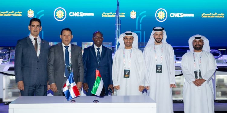 La República Dominicana y Emiratos Árabes Unidos firman acuerdo de cooperación para fortalecer la ciberseguridad