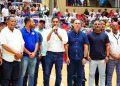 Ministerio de Deportes entrega un millón de pesos para torneo de baloncesto en Puerto Plata