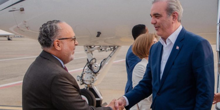 Presidente Abinader llega a Ginebra, Suiza para participar en el Foro Anual de la Coalición Mundial para la Justicia Social