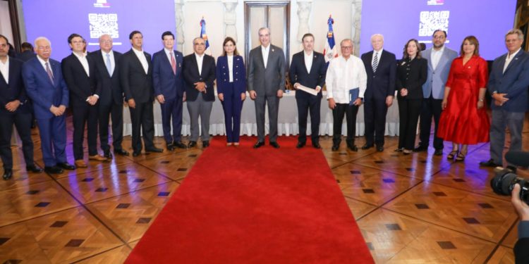 Presidente Abinader impulsa visión de futuro con Meta RD 2036: hay más de 1,000 propuestas discutidas y 85 acciones priorizadas