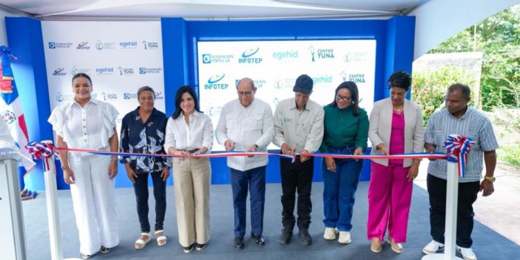El Infotep inaugura centro de formación número 63, en Loma de Blanco, con apoyo de la Fundación Popular