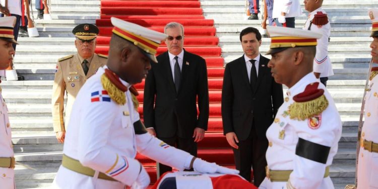 Presidente Abinader afirma que traslado de restos de Juan Rodríguez al Panteón de la Patria es un acto de justicia histórica y el más justo tributo que RD ofrenda a su legado