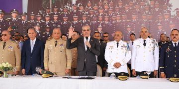 Presidente Abinader encabeza la XLIII graduación de 64 nuevos cadetes de la Policía Nacional formados bajo el Modelo de Transformación