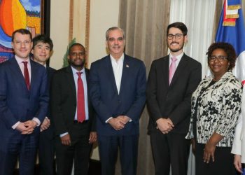 Representantes del Banco Mundial destacan estabilidad y crecimiento sostenido de la República Dominicana tras visita al presidente Abinader