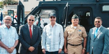Presidente Abinader destaca transformación histórica de las Fuerzas Armadas al presentar FURIA, el primer vehículo blindado ensamblado en la República Dominicana