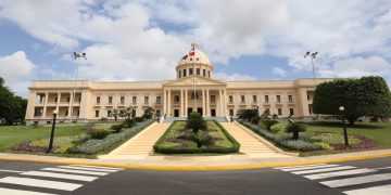 Gobierno dominicano reitera respaldo a la democracia en Venezuela