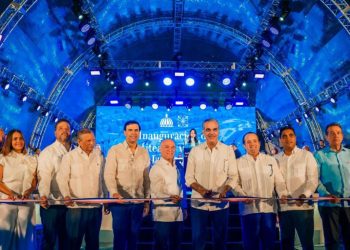 Presidente Abinader inaugura anfiteatro La Gaviota en Ciudad Juan Bosch