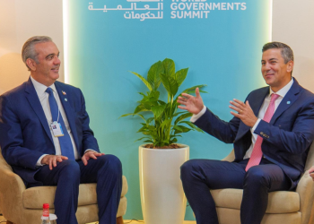 Presidente Abinader promueve uso de hub logístico dominicano para dinamizar exportaciones agrícolas de Paraguay