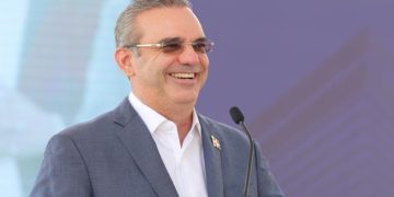 Presidente Abinader posiciona a República Dominicana como ejemplo democrático global, revela informe V-Dem 2026