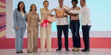 Presidente Abinader inaugura complejo deportivo en Ciudad Juan Bosch y Juegos de la Mujer 2026 tras una pausa de 10 años