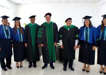 Presidente Abinader encabeza primera graduación del Recinto Sur de la Universidad ISA, provincia San Juan, lo cual multiplica oportunidades de progreso a la región