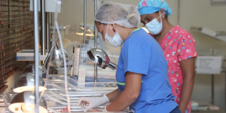 SNS reporta reducción de 57.5 % en mortalidad materna, 21 % infantil y 18% neonatal en primer trimestre de 2026