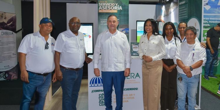 DIGERA imparte seminario sobre Seguro Paramétrico Agropecuario en la UASD Recinto Sur
