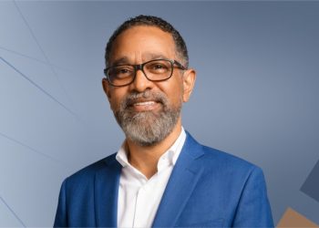 Juan Salas, director Defensa Civil, informa toca campana de libre de cáncer